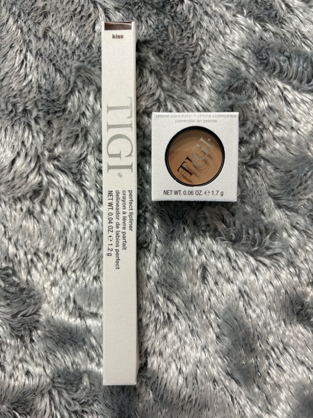 TIGI Makeup Bundle